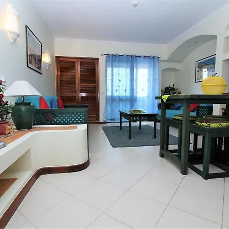 Belavista Centre - Албуфейра