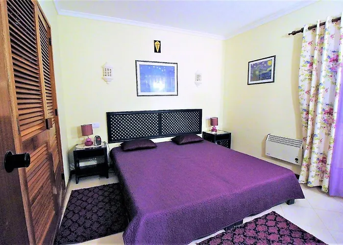 아파트 Belavista Centre - *